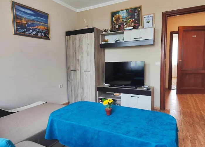 Jacky's - в влас Apartament
