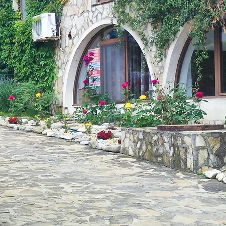 Jacky's - в влас Свети-Влас