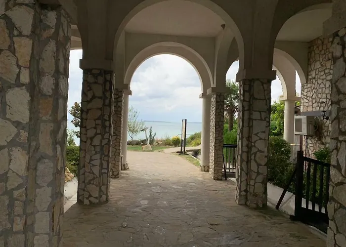 Jacky's - в влас Apartment *